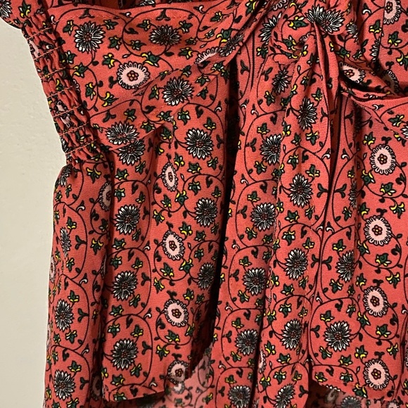 FLORAL Tunic (S) Relaxed V-neck with Butterfly Sleeve, Signed Back/Belted Waist - Picture 2 of 11